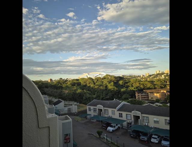 2 BEDROOM FLAT FOR SALE IN WATERVAL PARK